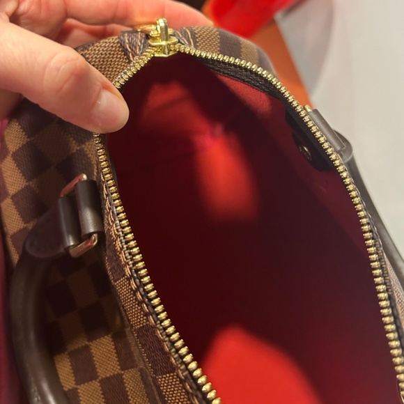 Amazing condition! - Picture 4 of 12